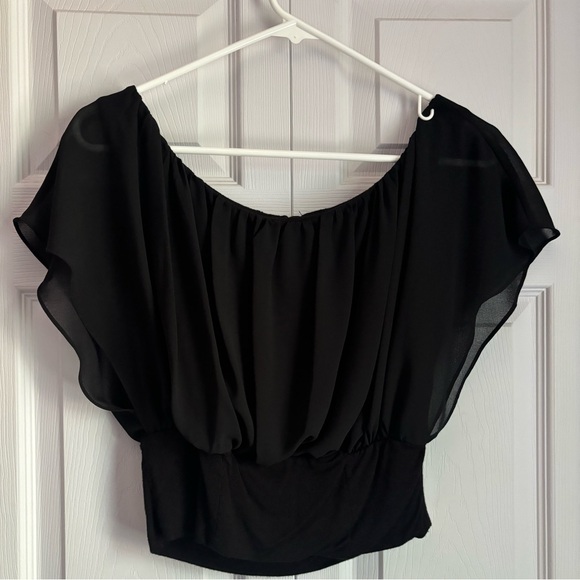 XOXO flowy top size M - Picture 3 of 6
